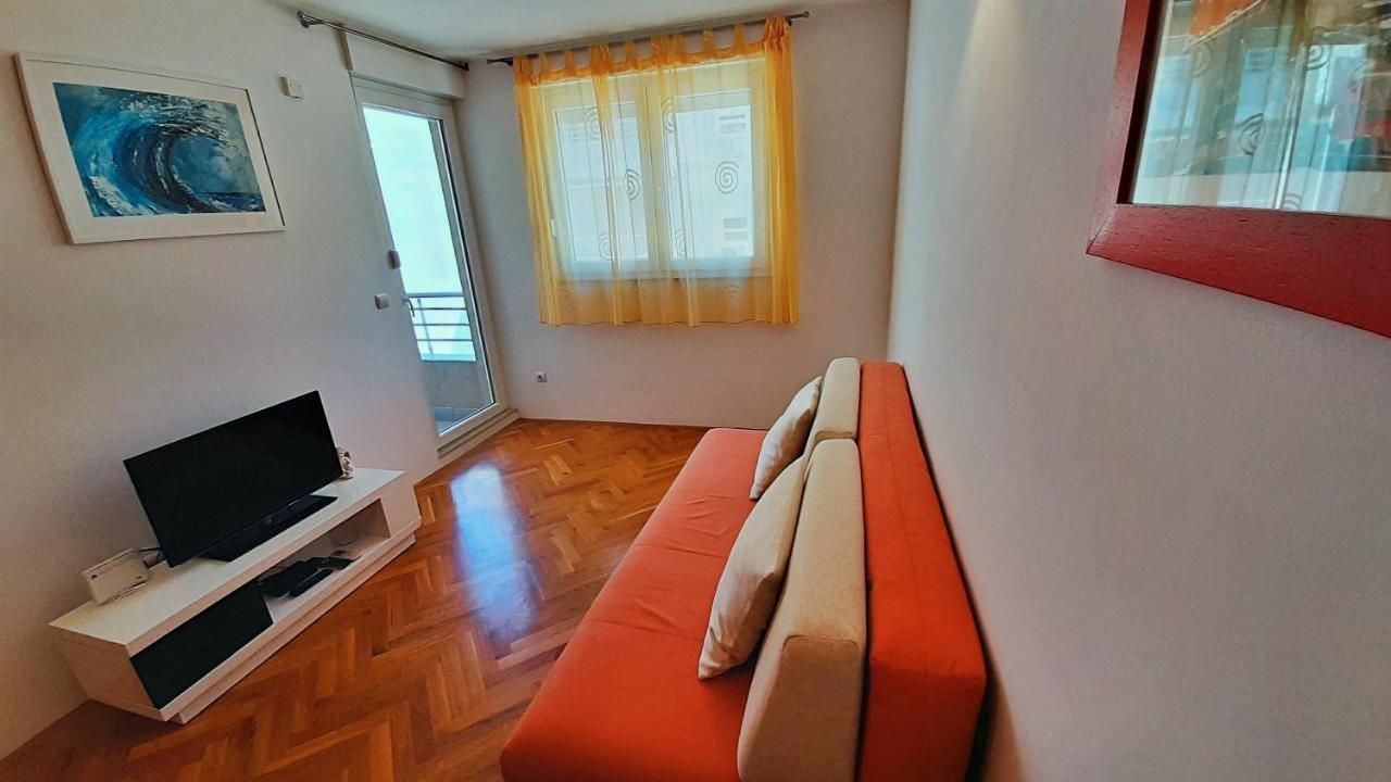 Apartment Jen Omiš Extérieur photo